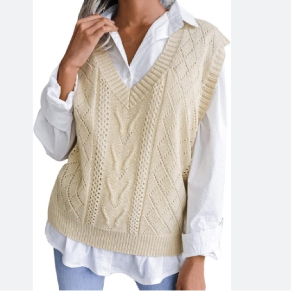 OAK + FORT Ivory Cable Knit V-neck Sweater Vest (L)